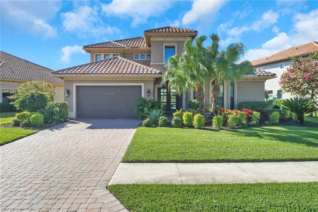 12749 Dundee Ln, Naples, FL 34120-3