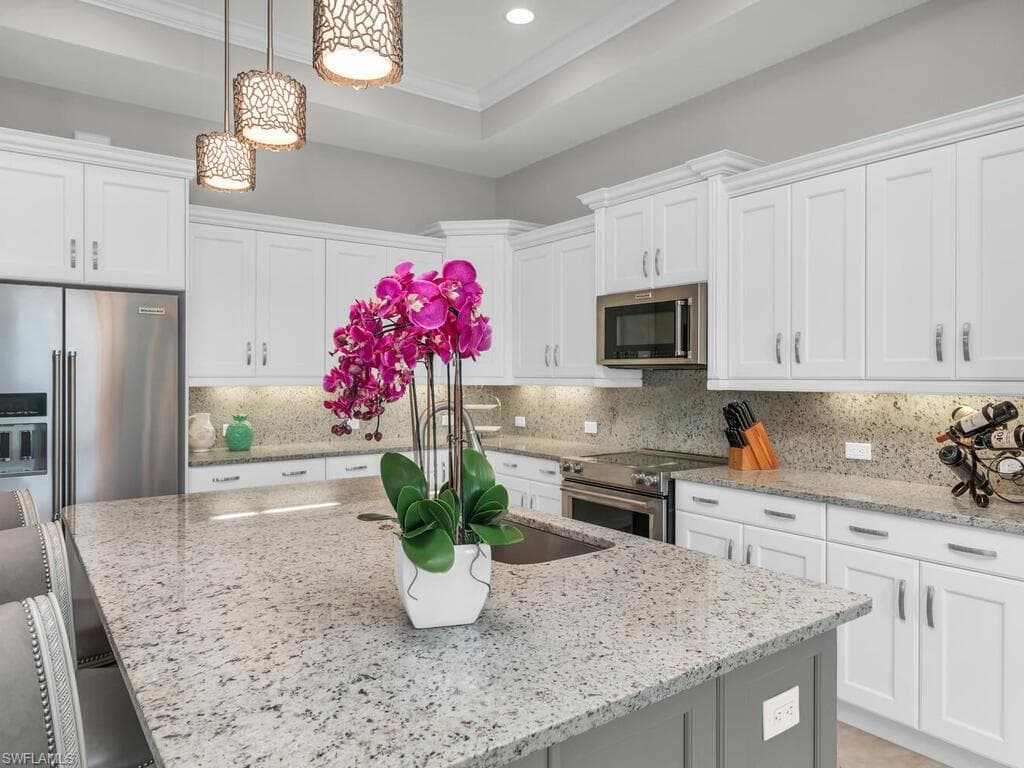 14812 Dockside Ln, Naples, FL 34114-12