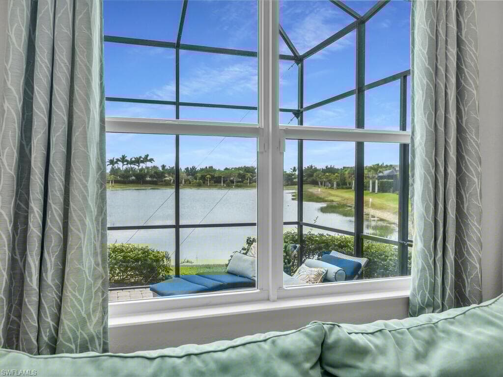 14812 Dockside Ln, Naples, FL 34114-19