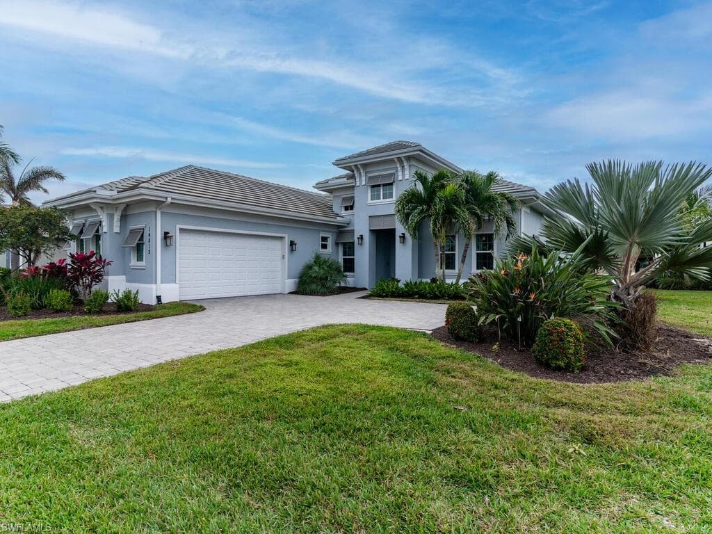 14812 Dockside Ln, Naples, FL 34114-2