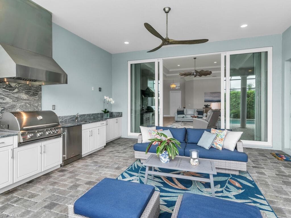 14812 Dockside Ln, Naples, FL 34114-29