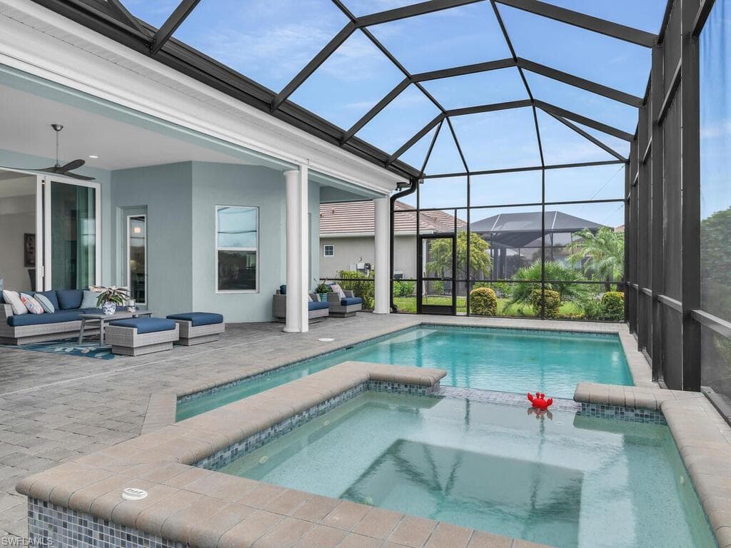 14812 Dockside Ln, Naples, FL 34114-34
