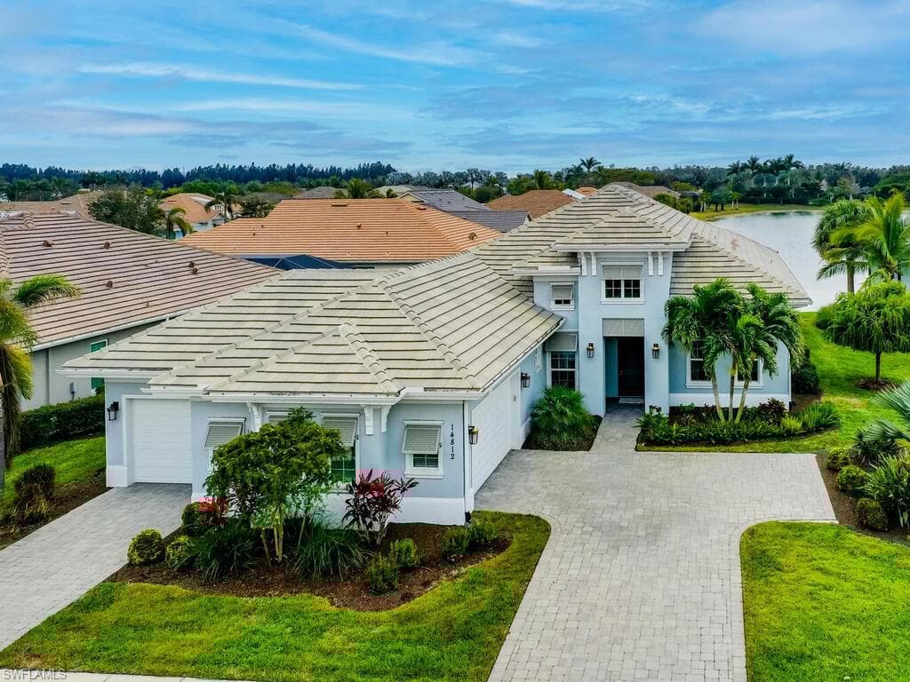 14812 Dockside Ln, Naples, FL 34114-35