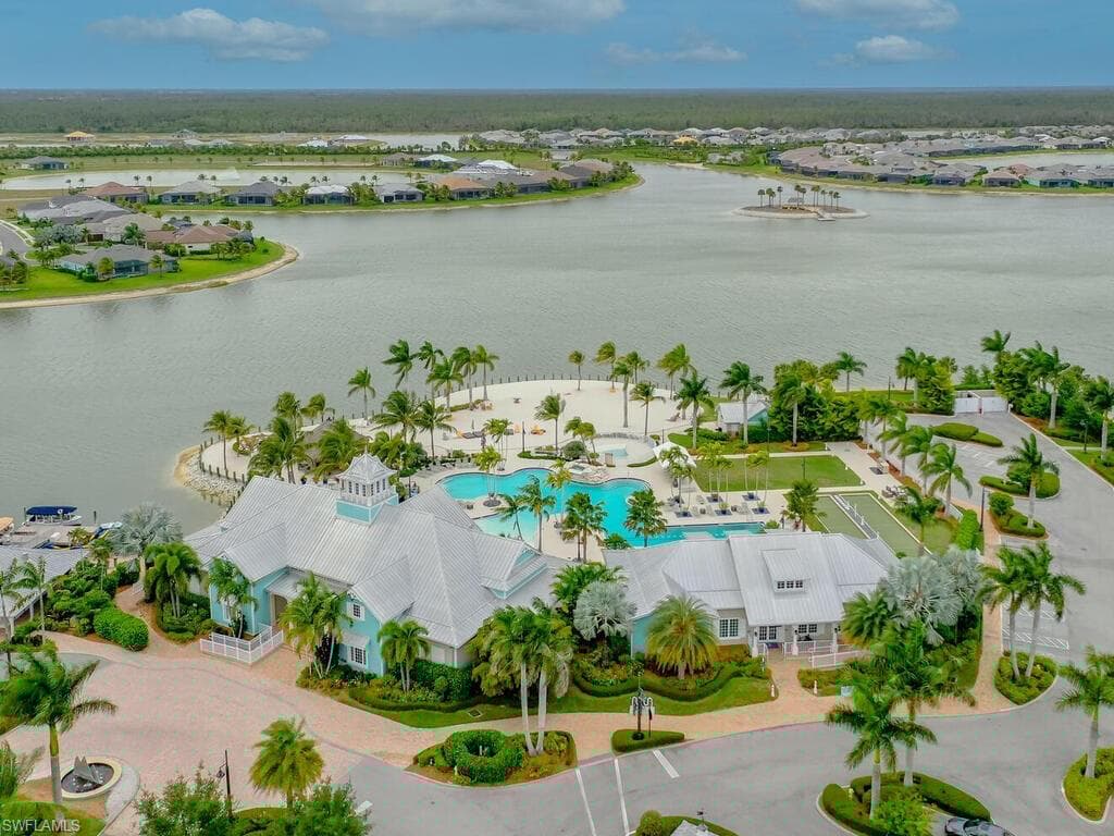 14812 Dockside Ln, Naples, FL 34114-46
