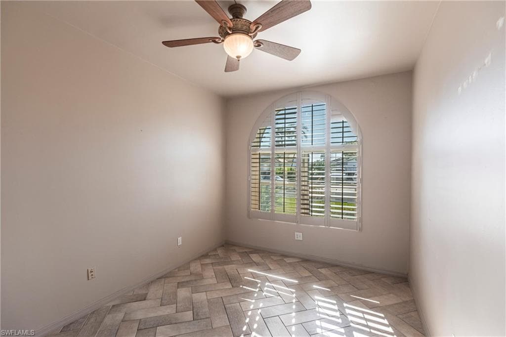 8361 Trentwood Ct, Fort Myers, FL 33912-19