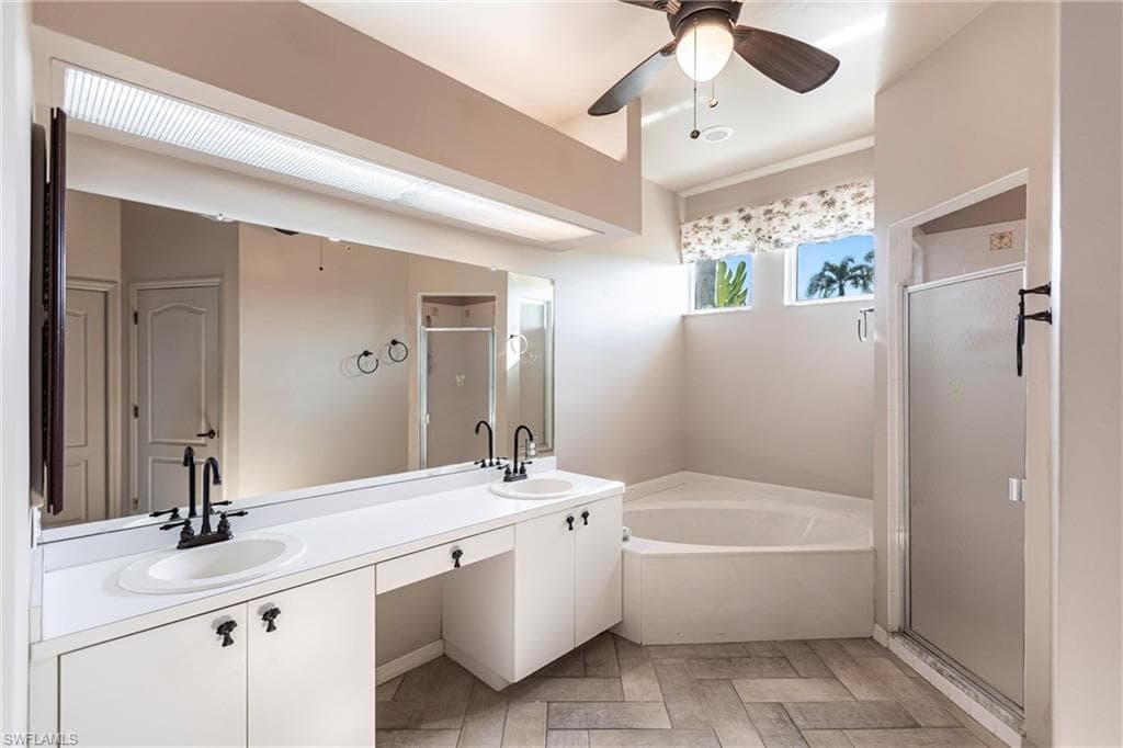 8361 Trentwood Ct, Fort Myers, FL 33912-27
