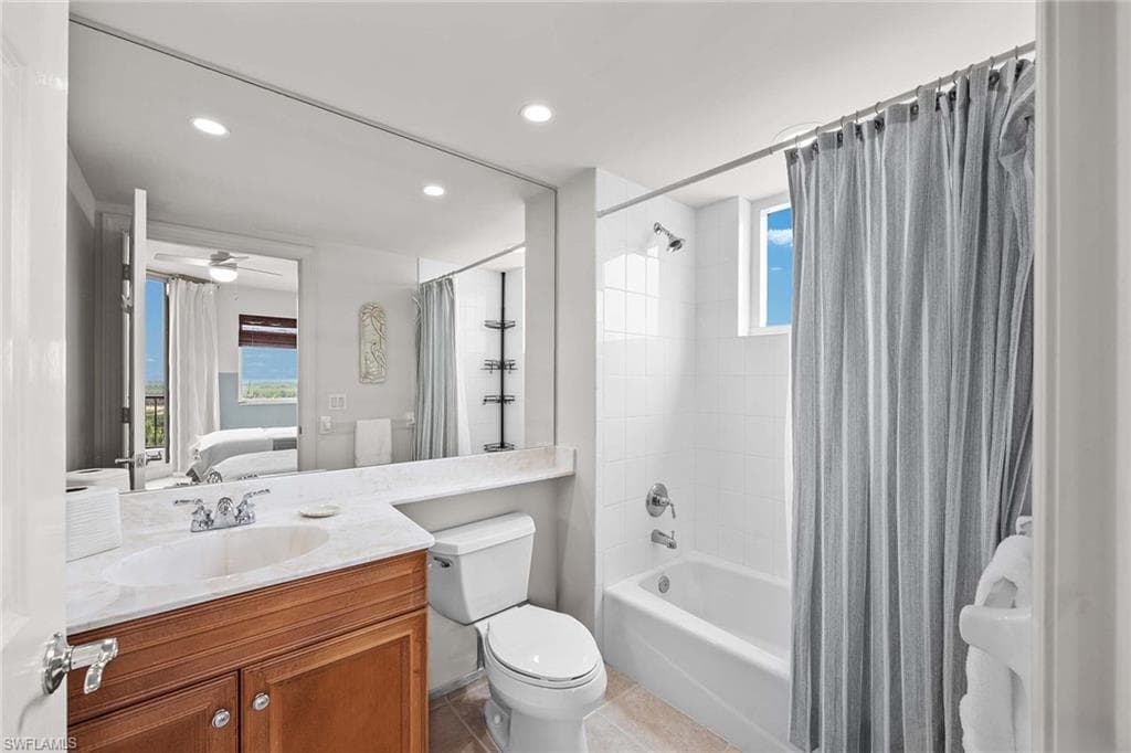 1065 Borghese Ln 706, Naples, FL 34114-28