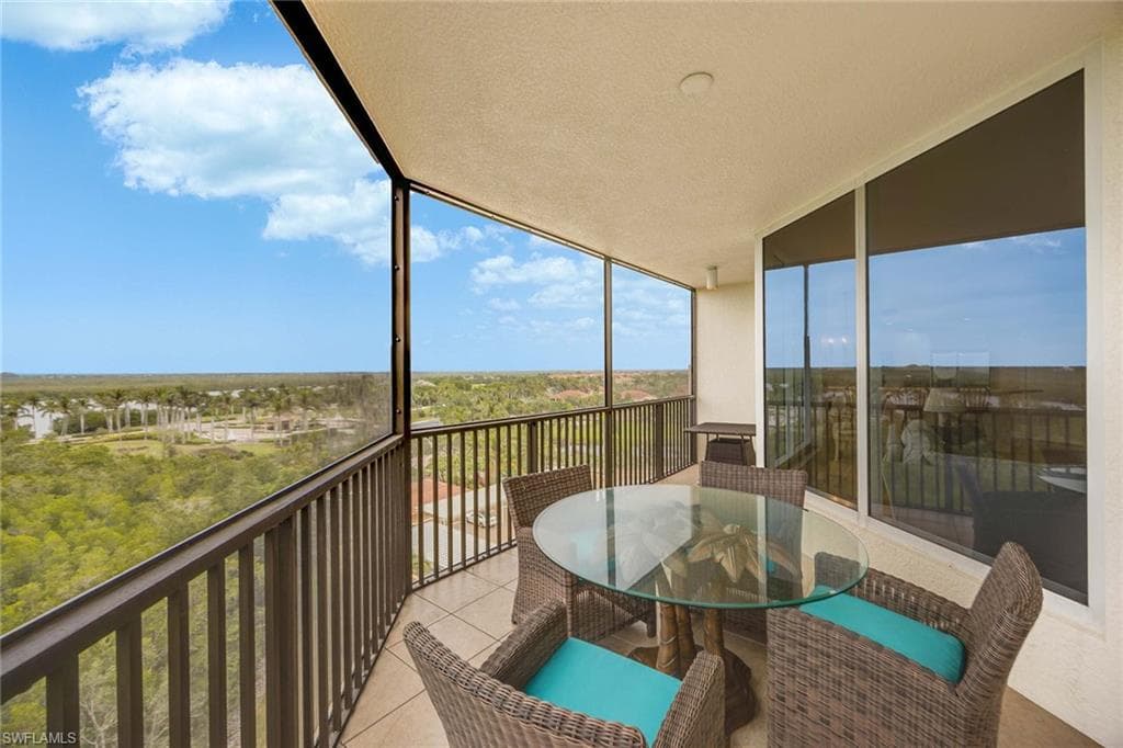 1065 Borghese Ln 706, Naples, FL 34114-35