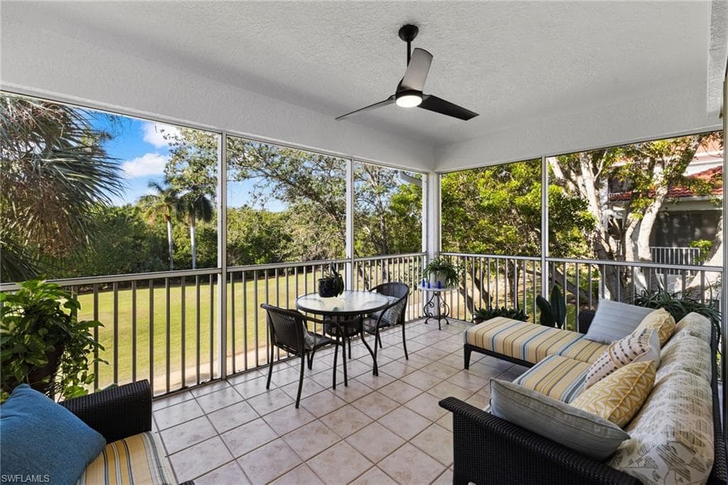4700 Yacht Harbor Dr 623, Naples, FL 34112-21