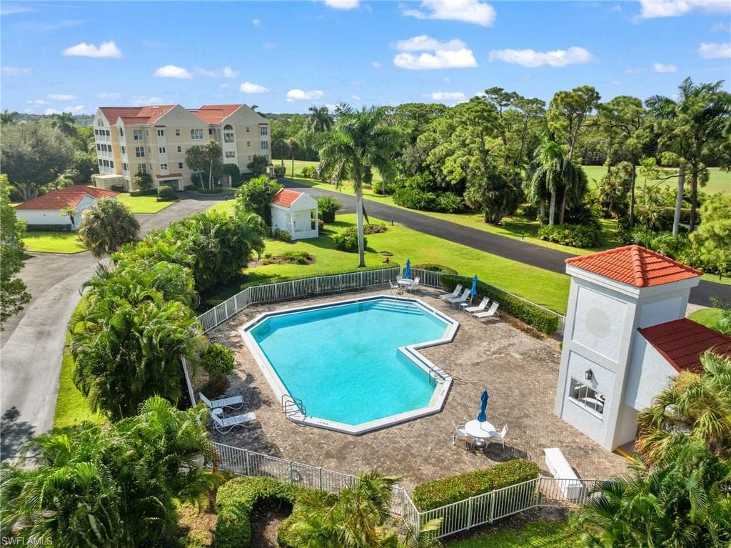 4700 Yacht Harbor Dr 623, Naples, FL 34112-23