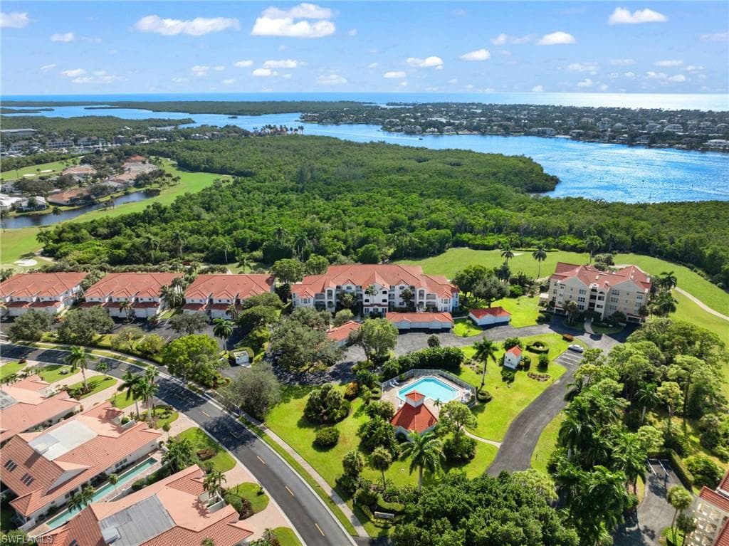 4700 Yacht Harbor Dr 623, Naples, FL 34112-25