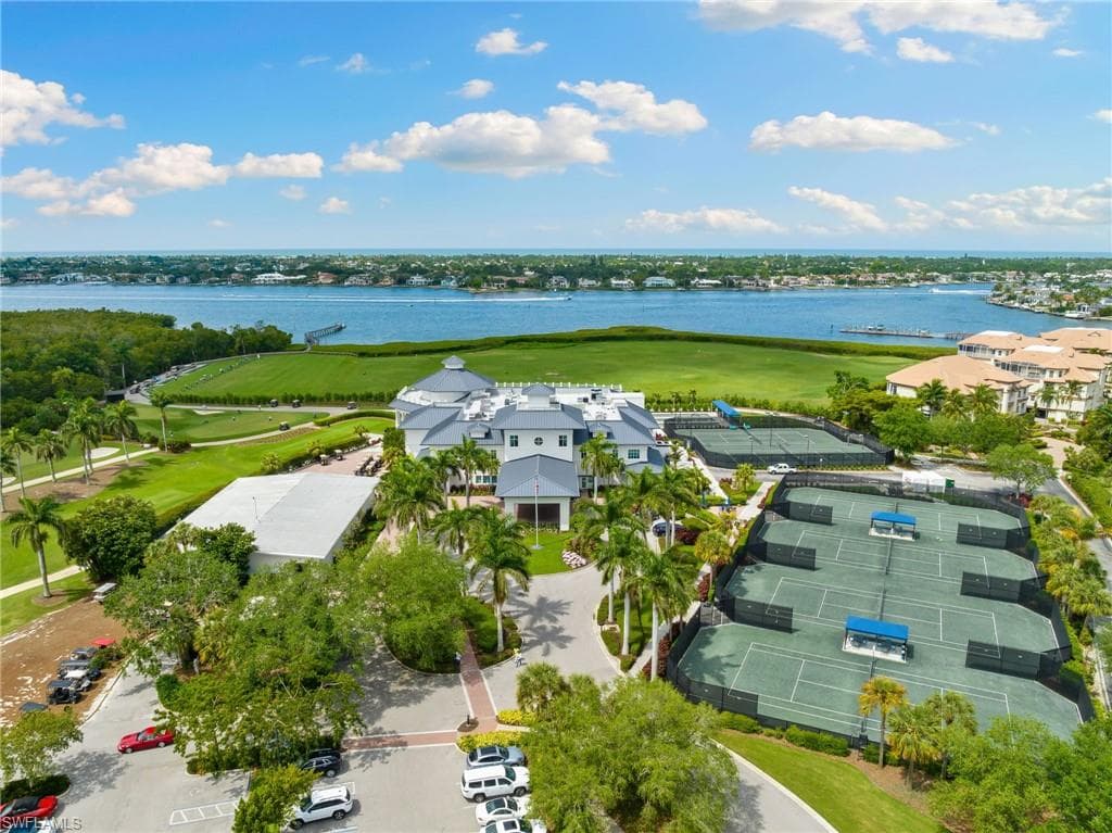 4700 Yacht Harbor Dr 623, Naples, FL 34112-27