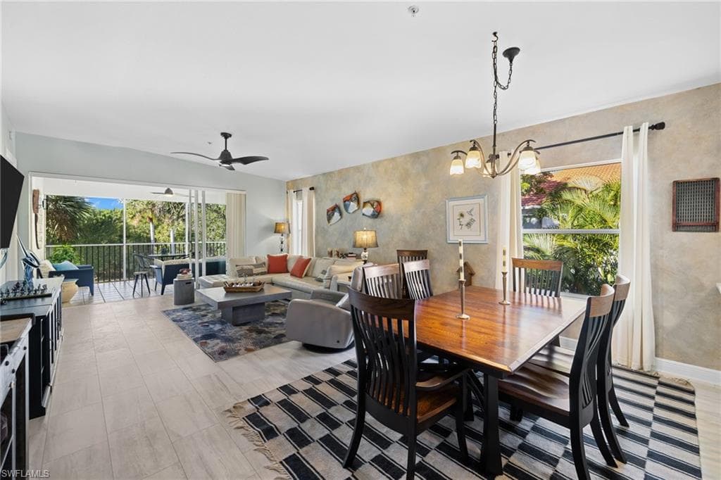 4700 Yacht Harbor Dr 623, Naples, FL 34112-2