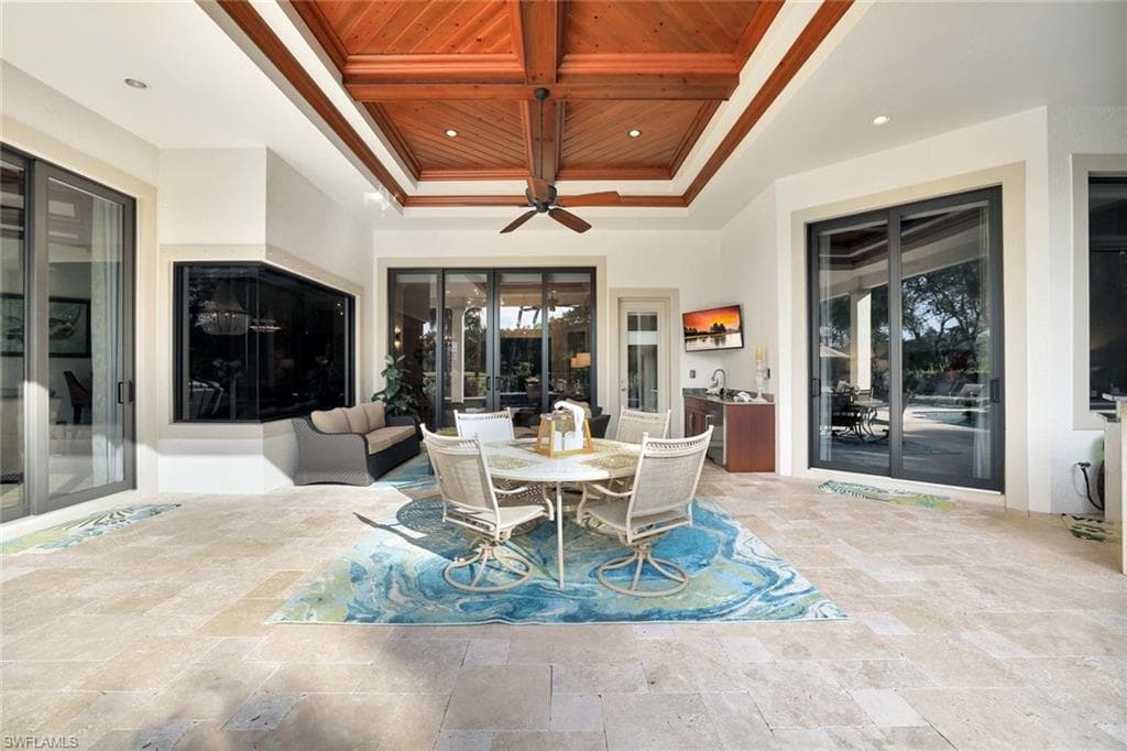 8556 Majorca Ln, Naples, FL 34114-21