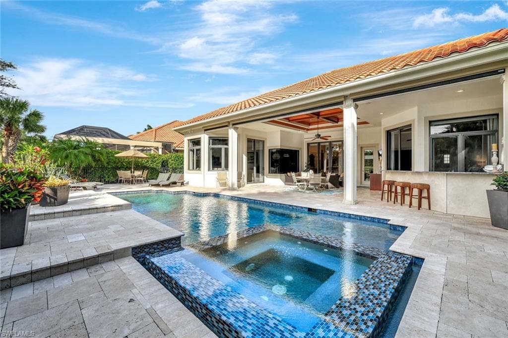 8556 Majorca Ln, Naples, FL 34114-23