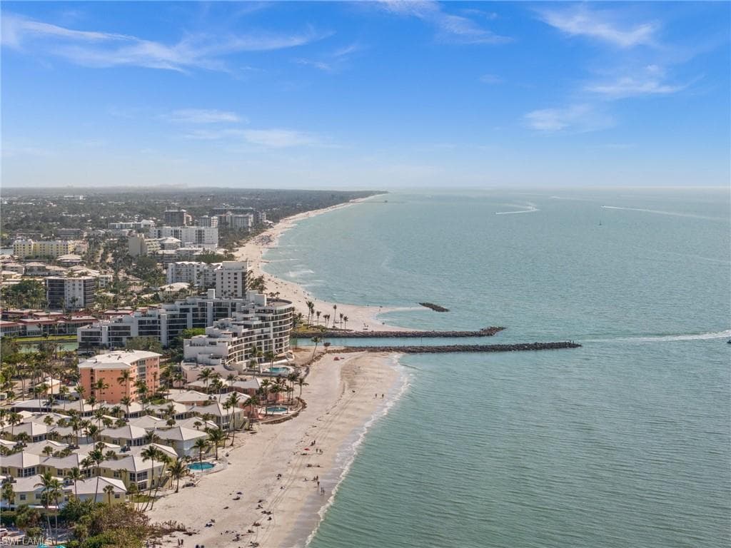 342 Harbour Dr, Naples, FL 34103-27