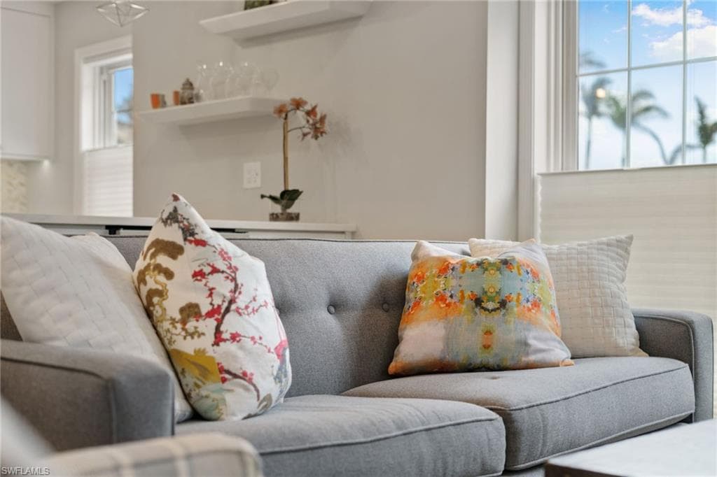 3483 Gulf Shore Blvd N 106, Naples, FL 34103-5