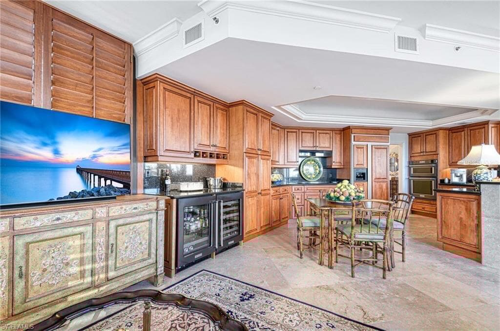 4951 Gulf Shore Blvd N 104, Naples, FL 34103-15