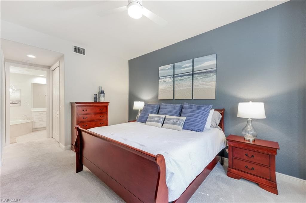 7849 Hawthorne Dr 802, Naples, FL 34113-17