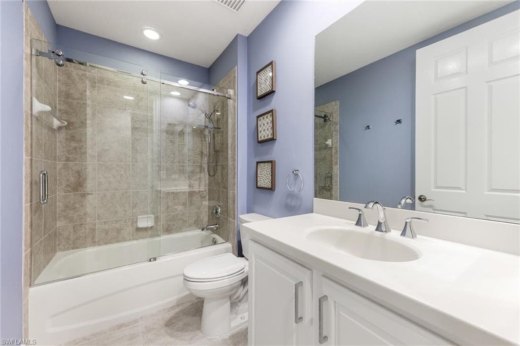 7849 Hawthorne Dr 802, Naples, FL 34113-22