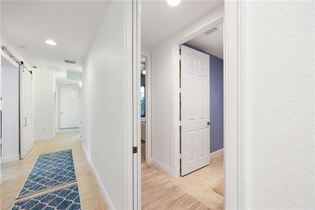7849 Hawthorne Dr 802, Naples, FL 34113-29