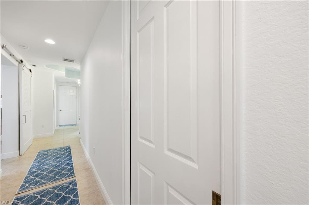 7849 Hawthorne Dr 802, Naples, FL 34113-31