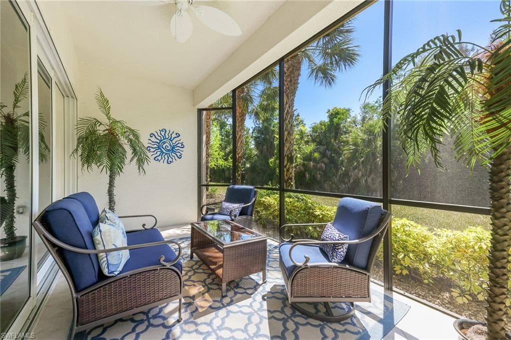 7849 Hawthorne Dr 802, Naples, FL 34113-36