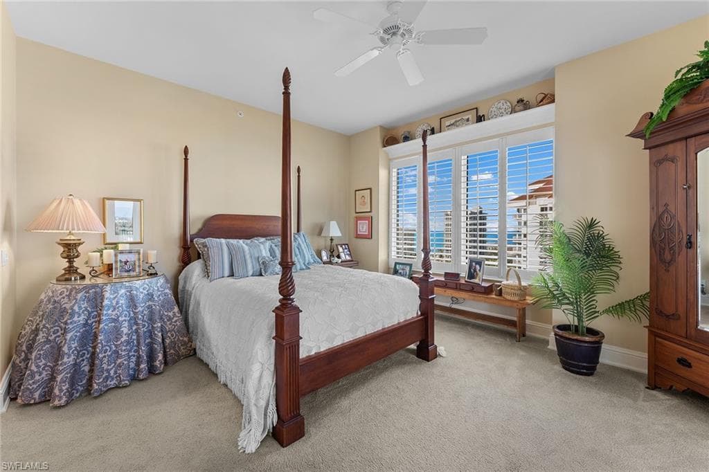 81 Seagate Dr 1103, Naples, FL 34103-21