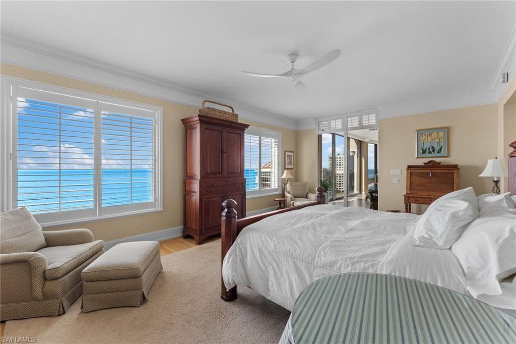 81 Seagate Dr 1103, Naples, FL 34103-28