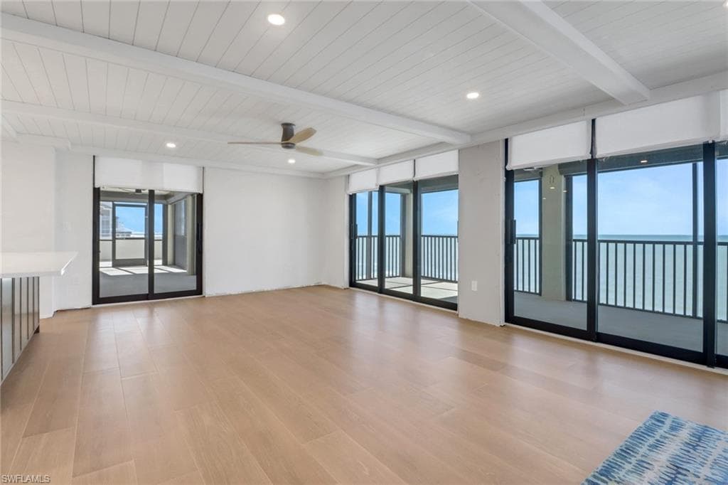 9715 Gulf Shore Dr 702, Naples, FL 34108-8