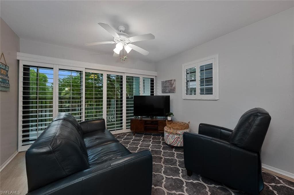 600 Neapolitan Way 248, Naples, FL 34103-8