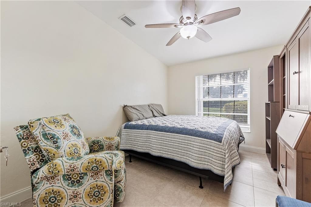 1781 Embarcadero Way, North Fort Myers, FL 33917-14