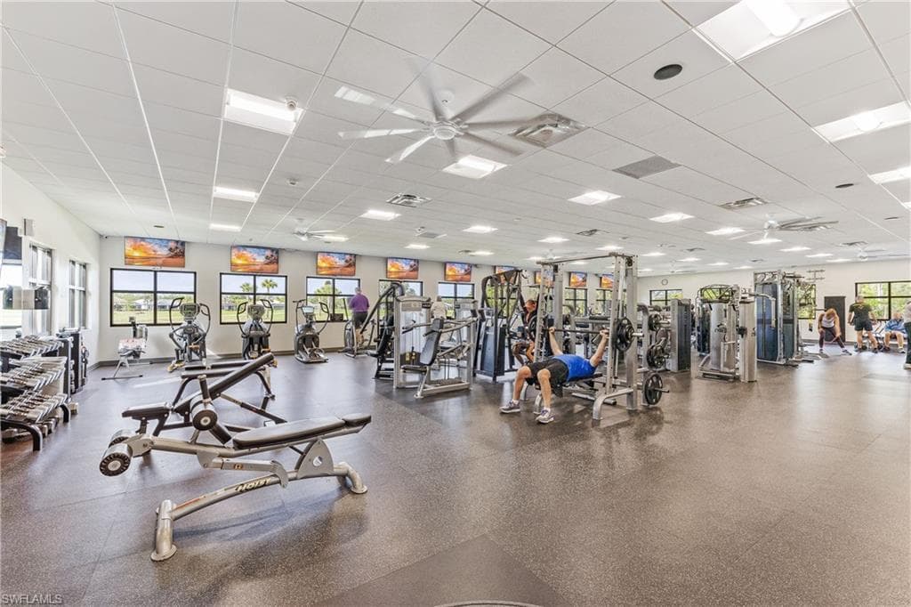 1781 Embarcadero Way, North Fort Myers, FL 33917-35