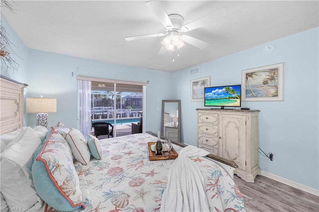 751 Amber Dr, Marco Island, FL 34145-15