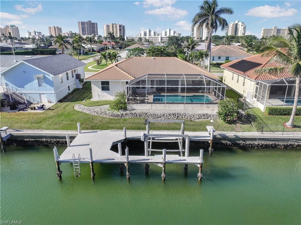 751 Amber Dr, Marco Island, FL 34145-36
