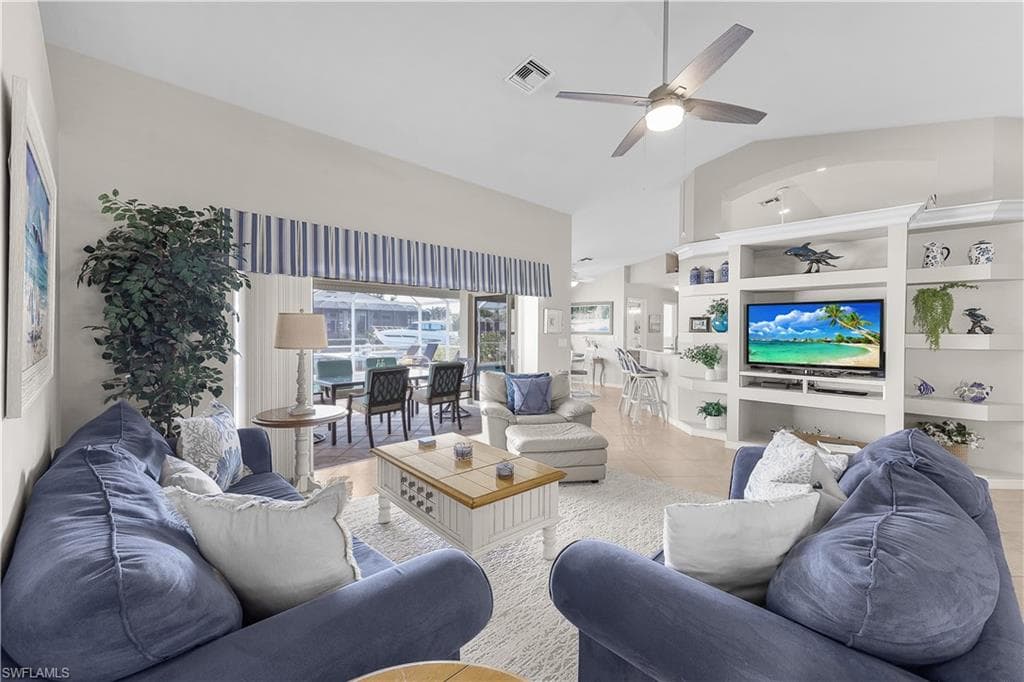 751 Amber Dr, Marco Island, FL 34145-4