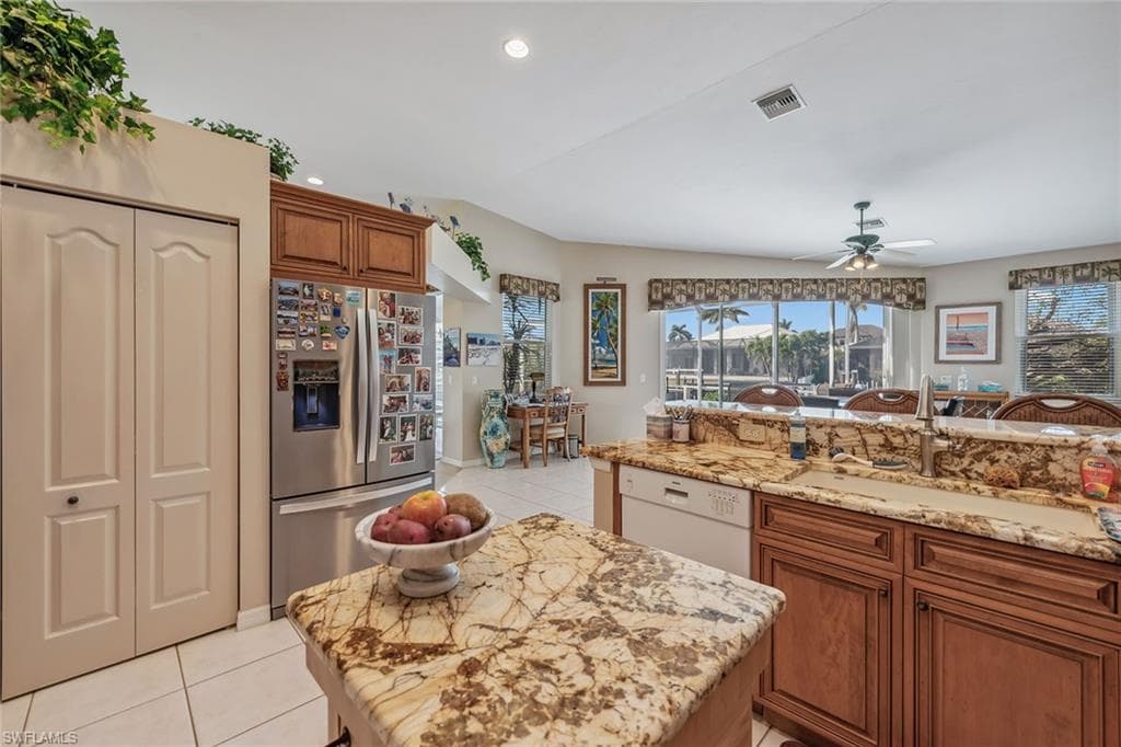 268 Bass Ct, Marco Island, FL 34145-10