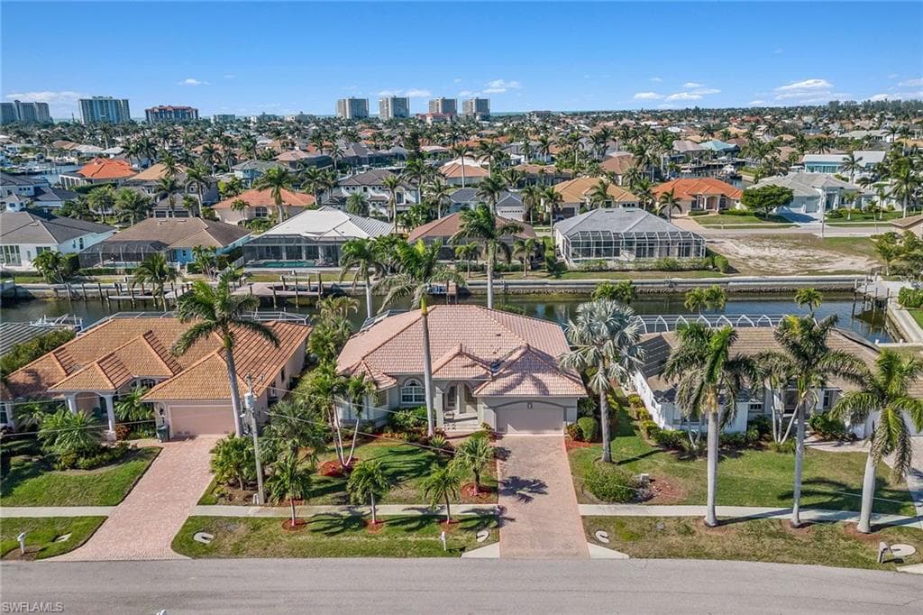 268 Bass Ct, Marco Island, FL 34145-1