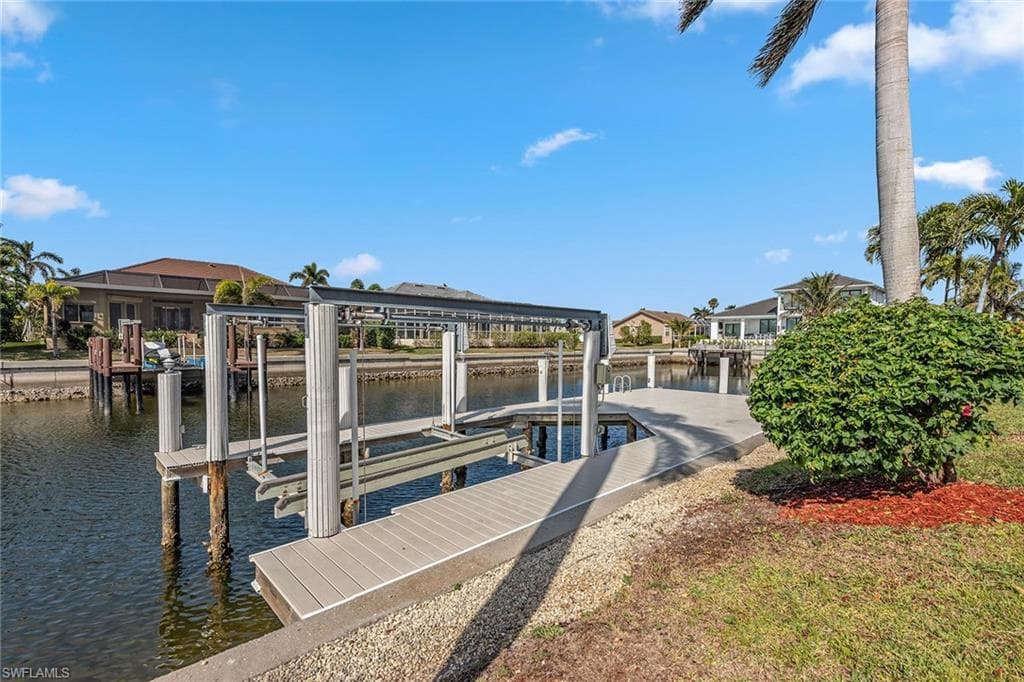 268 Bass Ct, Marco Island, FL 34145-25