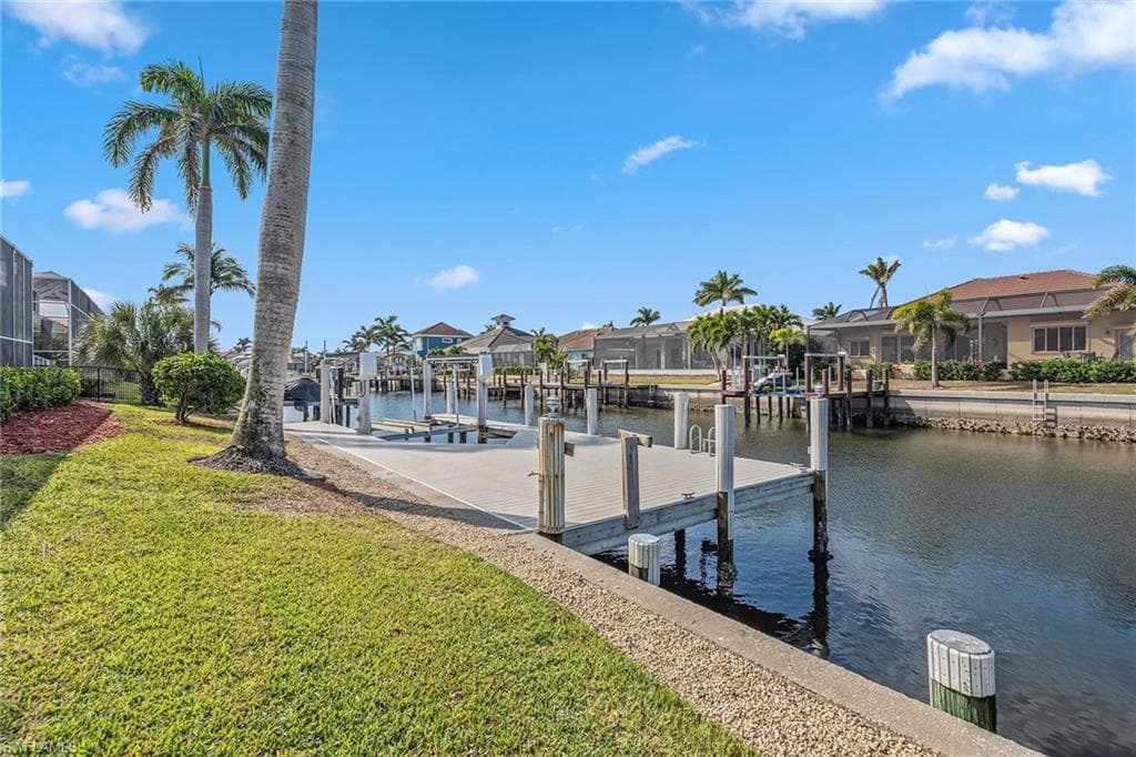 268 Bass Ct, Marco Island, FL 34145-26