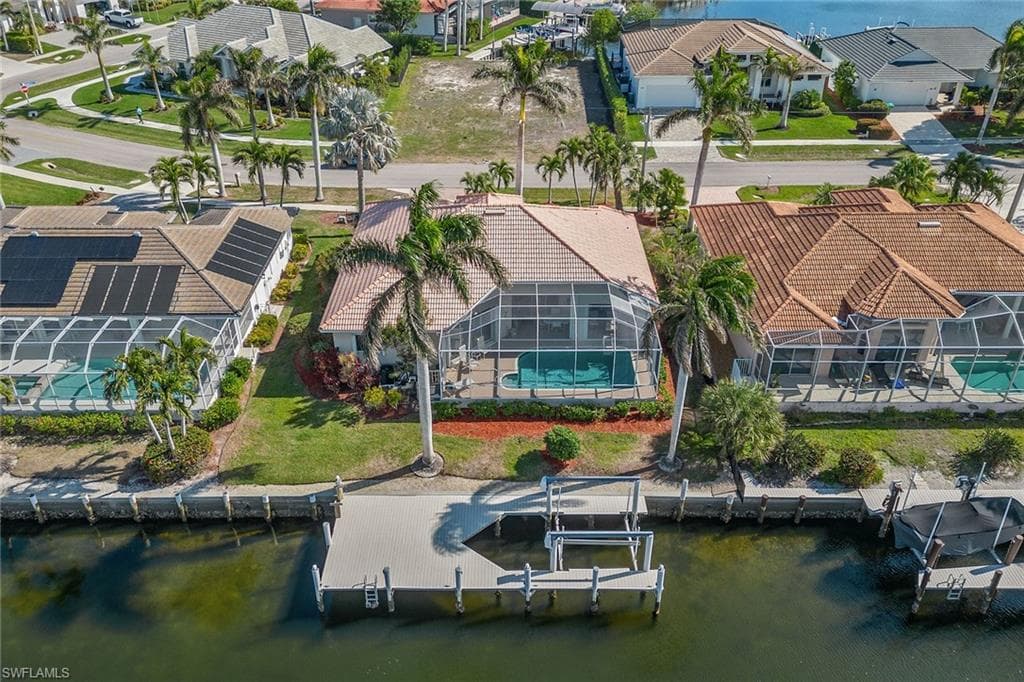 268 Bass Ct, Marco Island, FL 34145-37