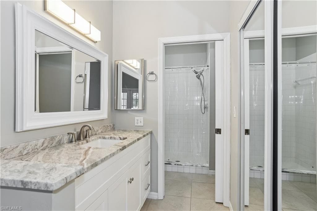8161 Twelve Oaks Cir 523, Naples, FL 34113-10