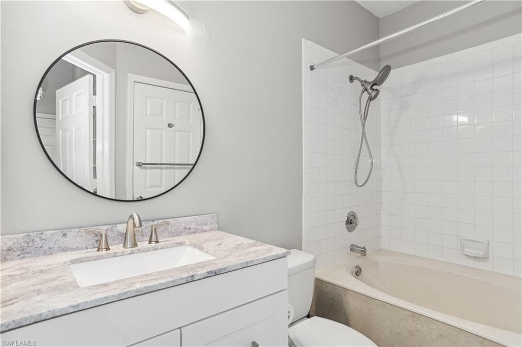 8161 Twelve Oaks Cir 523, Naples, FL 34113-12