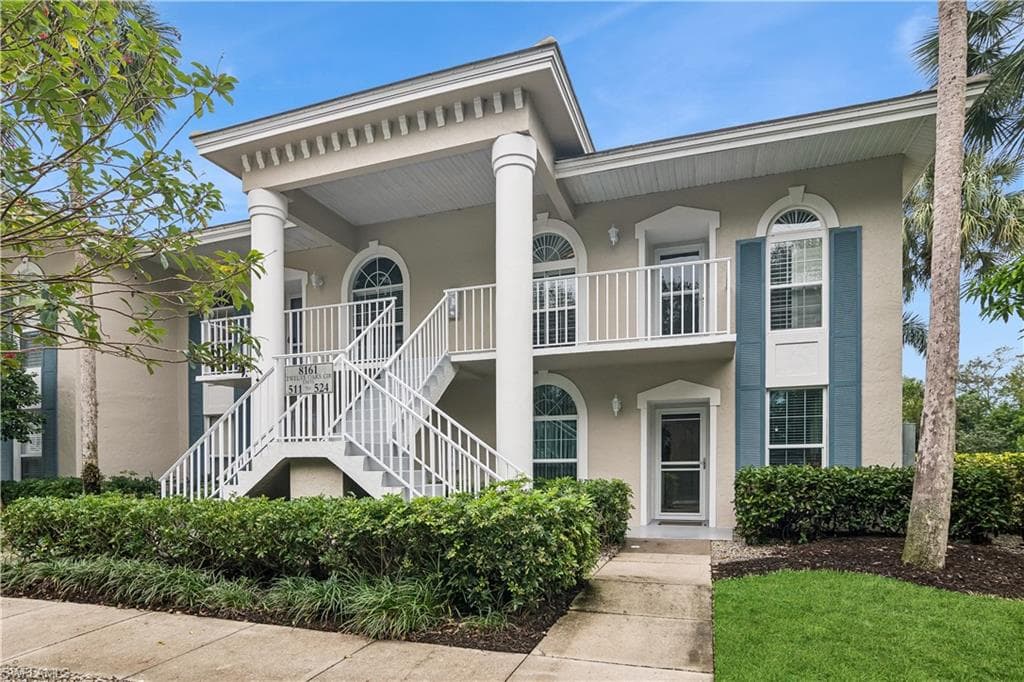 8161 Twelve Oaks Cir 523, Naples, FL 34113-3