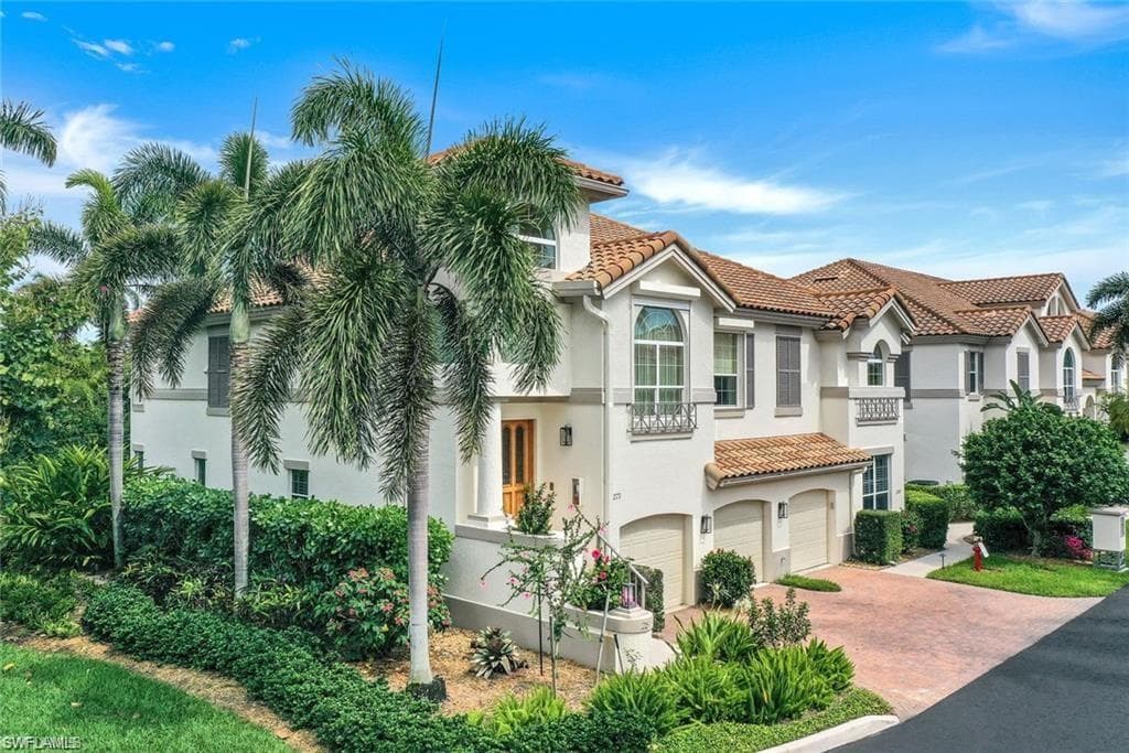 269 Colonade Cir 2802, Naples, FL 34103-12