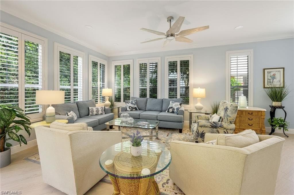 269 Colonade Cir 2802, Naples, FL 34103-3