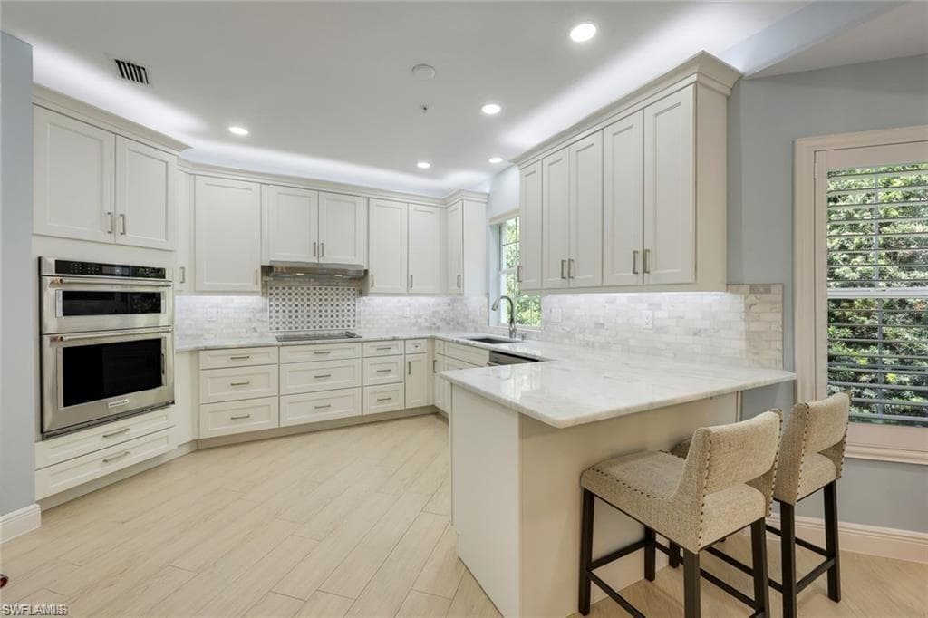 269 Colonade Cir 2802, Naples, FL 34103-5