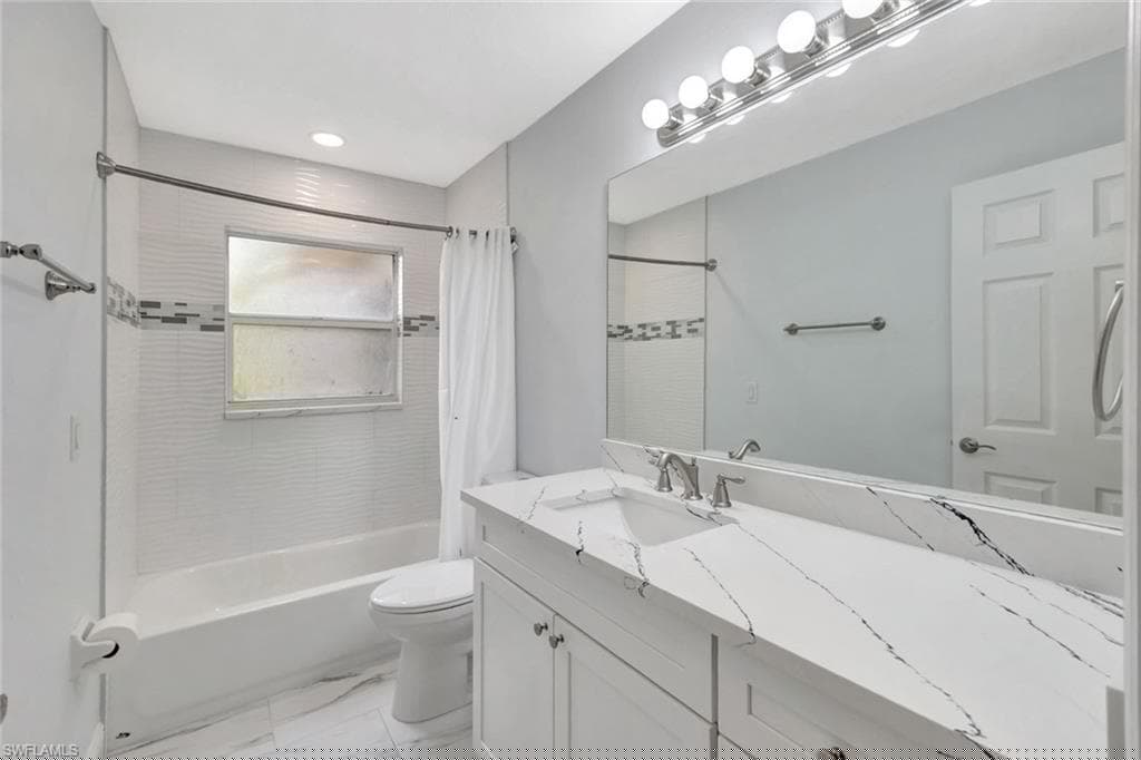 2911 16th St W, Lehigh Acres, FL 33971-20
