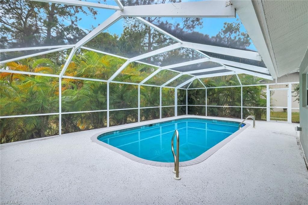 2911 16th St W, Lehigh Acres, FL 33971-22