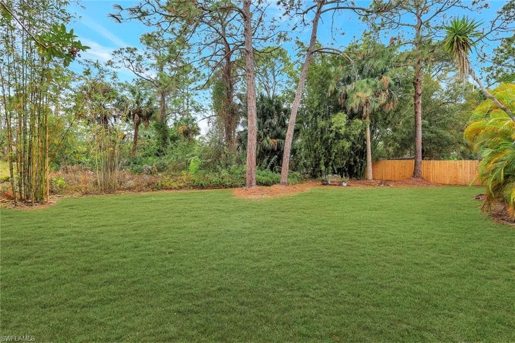 2911 16th St W, Lehigh Acres, FL 33971-26